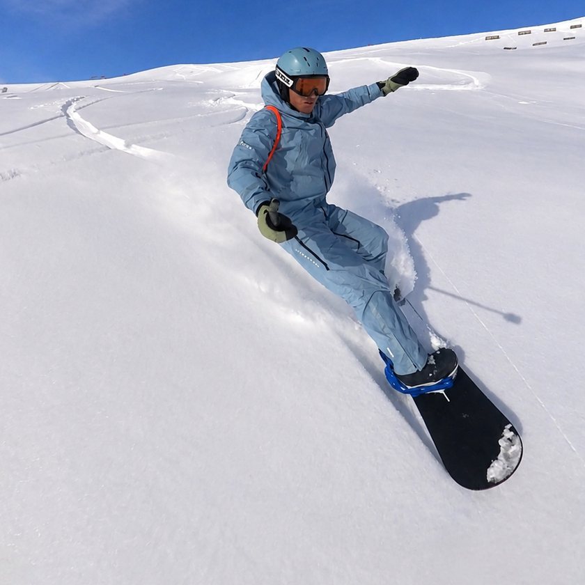 Snowboarding in Hemu, Xinjiang